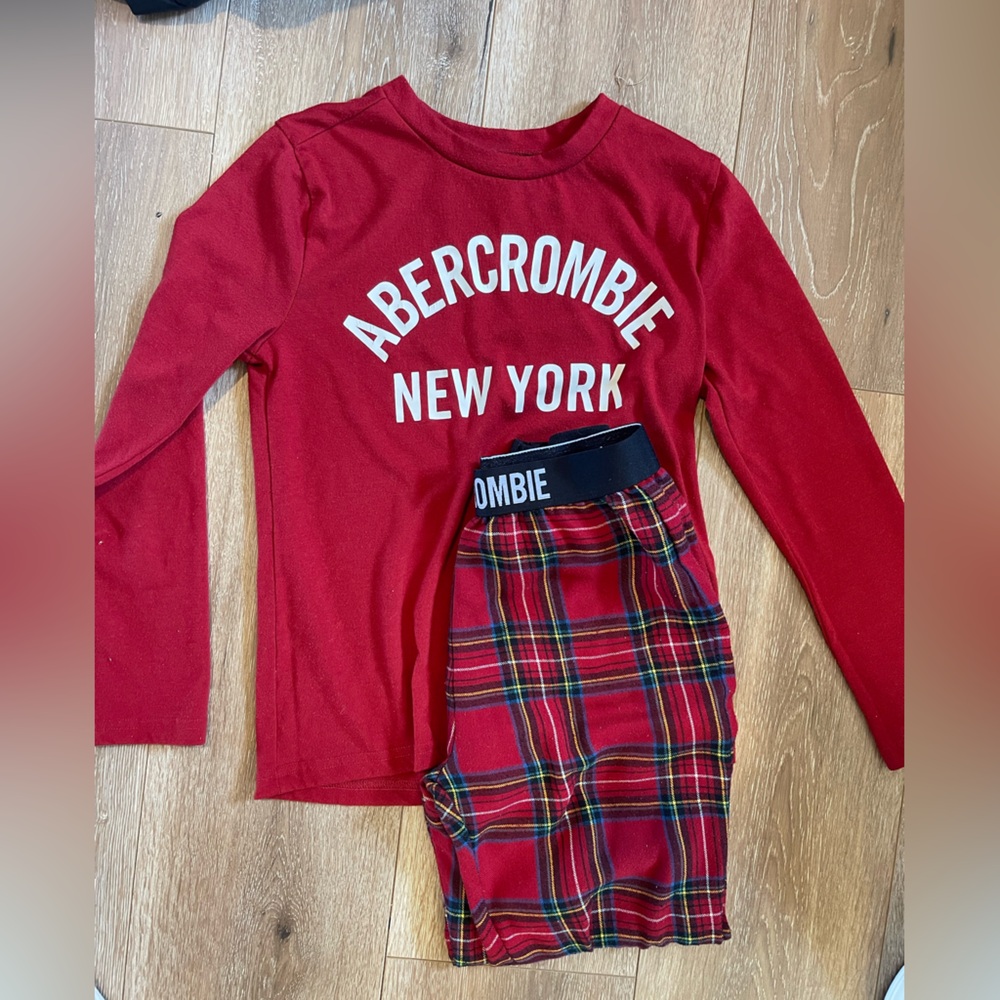 Abercrombie Kids PJ set